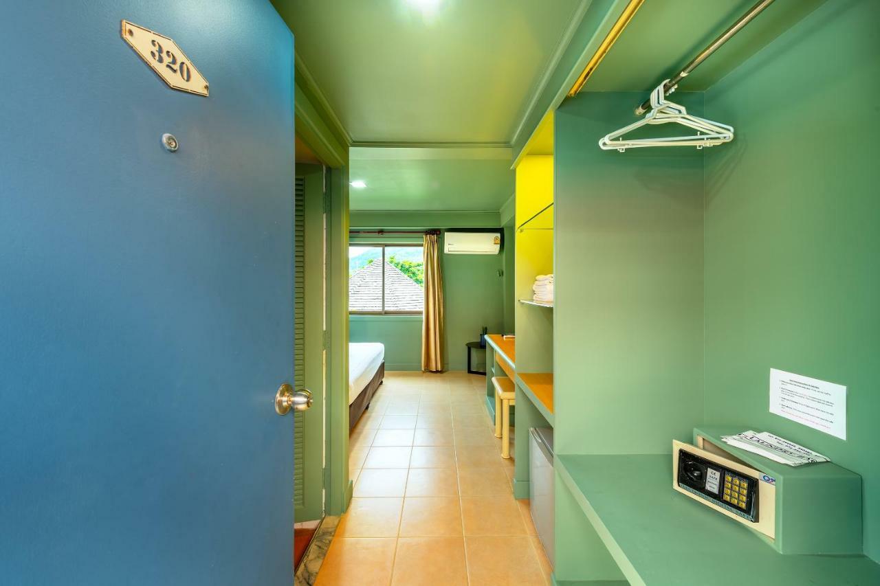Patong Beachfront Boutique Hotel מראה חיצוני תמונה