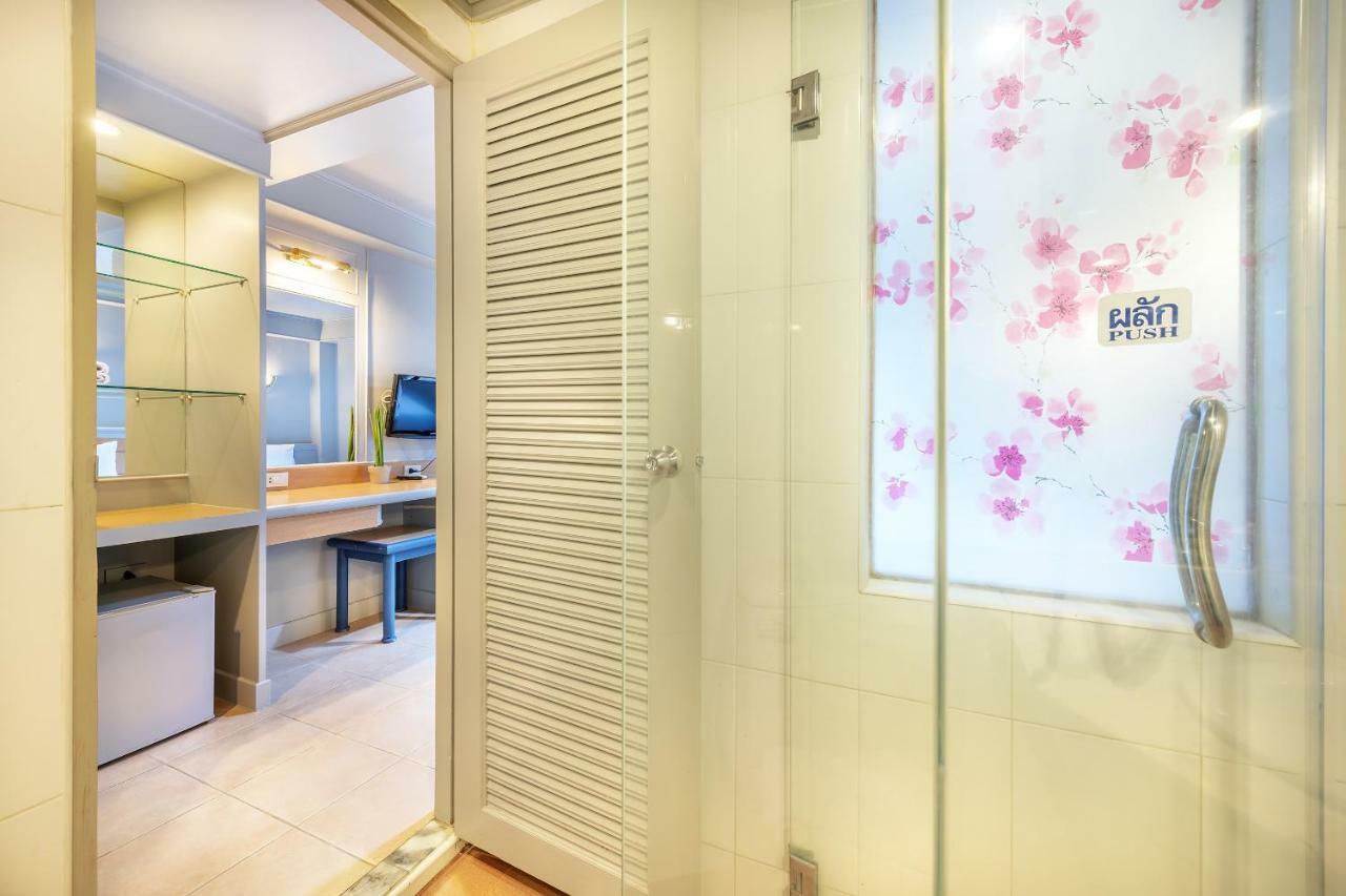 Patong Beachfront Boutique Hotel מראה חיצוני תמונה