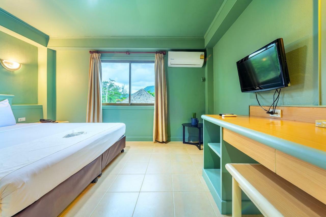 Patong Beachfront Boutique Hotel מראה חיצוני תמונה