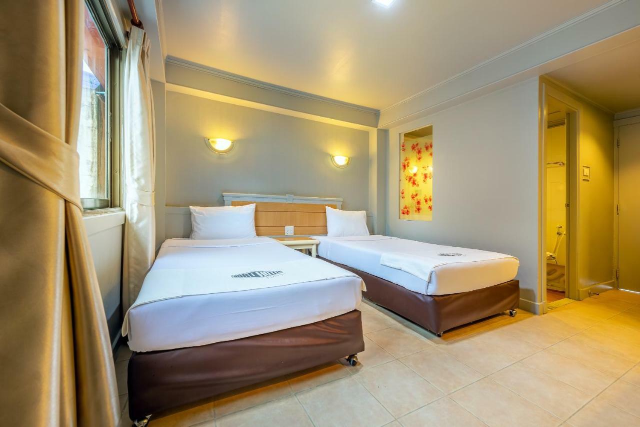 Patong Beachfront Boutique Hotel מראה חיצוני תמונה