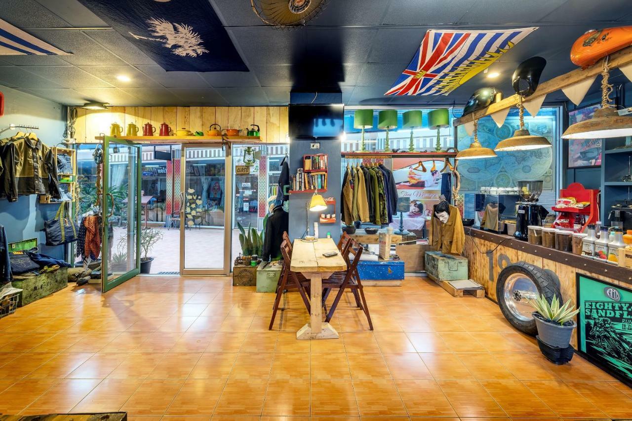 Patong Beachfront Boutique Hotel מראה חיצוני תמונה